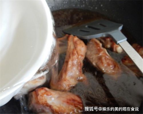 论土豆最佳搭档,粉条必须有姓名 搭配肋排,菜肉主食一锅完成