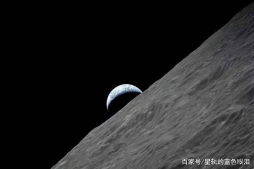 这些星座的沉默像一把刀,无声却刺骨