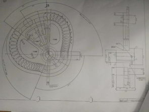 用solidworks三维软件怎么画下面的图纸,谁会画啊 