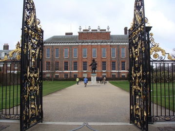 戴安娜王妃故居,英国有什么著名的宫殿？