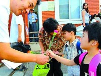 老师给学生买的礼物,老师送学生的礼物推荐 教师送给学生什么礼物