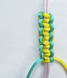 编织手环的方法 
