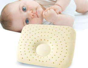 刚出生的婴儿适合枕头吗,刚出生的婴儿可以睡枕头吗？