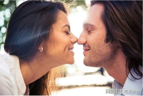 男女在 接吻 的时候,尽量多亲3个 地方 ,可能对身体有好处