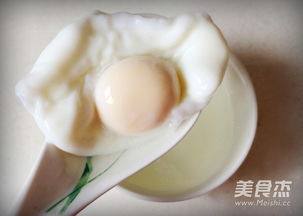 糖水荷包蛋的做法,红糖水煮荷包蛋的功效