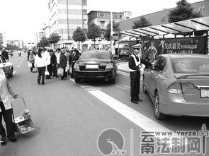 警官私车免费停车吗(停车场为什么警车免费停放)