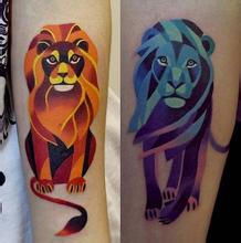 狮子纹身色彩渐变色块几何狮子纹身