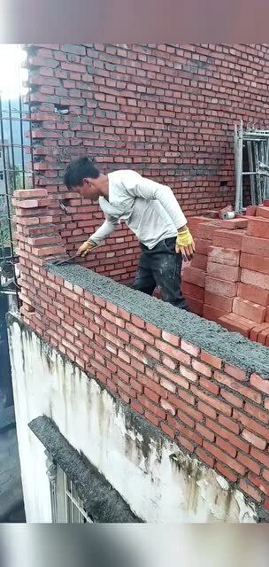 工地上的八级垒砖工,看到垒砖的技术我笑了,这活干的真漂亮 
