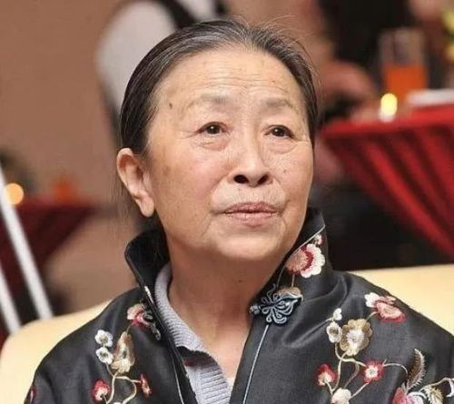 丑娘 张少华去世 生前身败名裂,为何网友却骂她死了活该