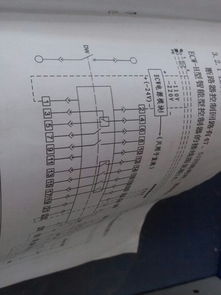 中间的虚线表示什么