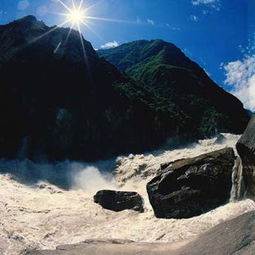 大理 丽江 香格里拉 泸沽湖特色温泉 私人别墅八晚九天游 