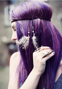 好美的紫色头发,你敢尝试一下吗