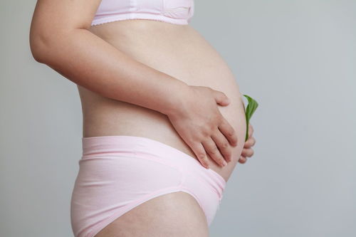原创孕期出现这4种信号，可能是胎儿在向妈妈“求救”，要注意了！