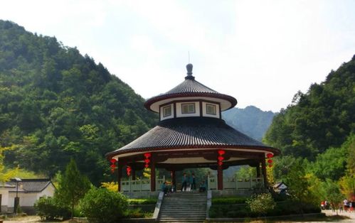 四川达州东郊净土寺景点介绍(净土寺有免费停车场吗现在)