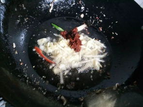 青椒木耳牛肉丝的做法窍门,牛肉丝炒青椒怎样做好吃？