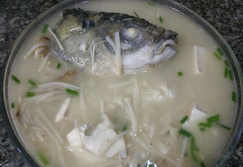 鱼头汤的做法,鱼头汤是一道美味且富有营