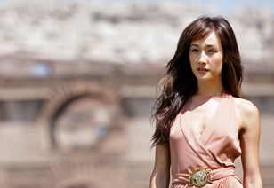 好瘦的Maggie Q 